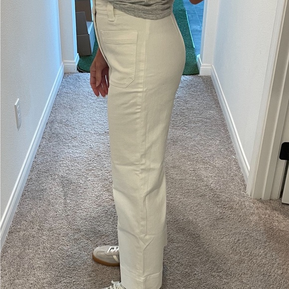 H&M fitted flare ankle, white sailor jeans. - Picture 2 of 4